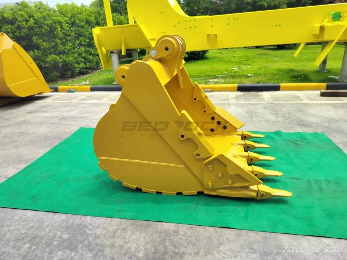 54in Heavy Duty Excavator Bucket fits CAT 320 Excavator