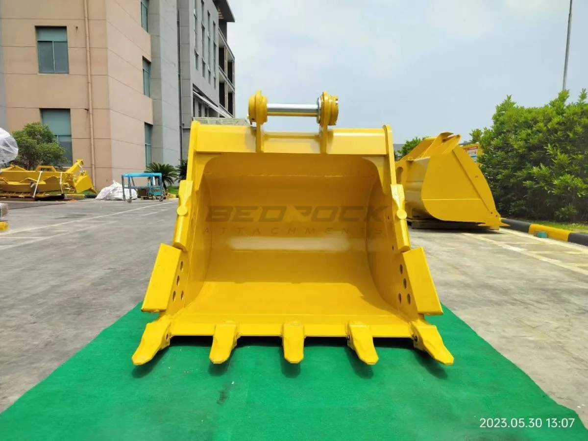 54in Heavy Duty Excavator Bucket fits CAT 320 Excavator