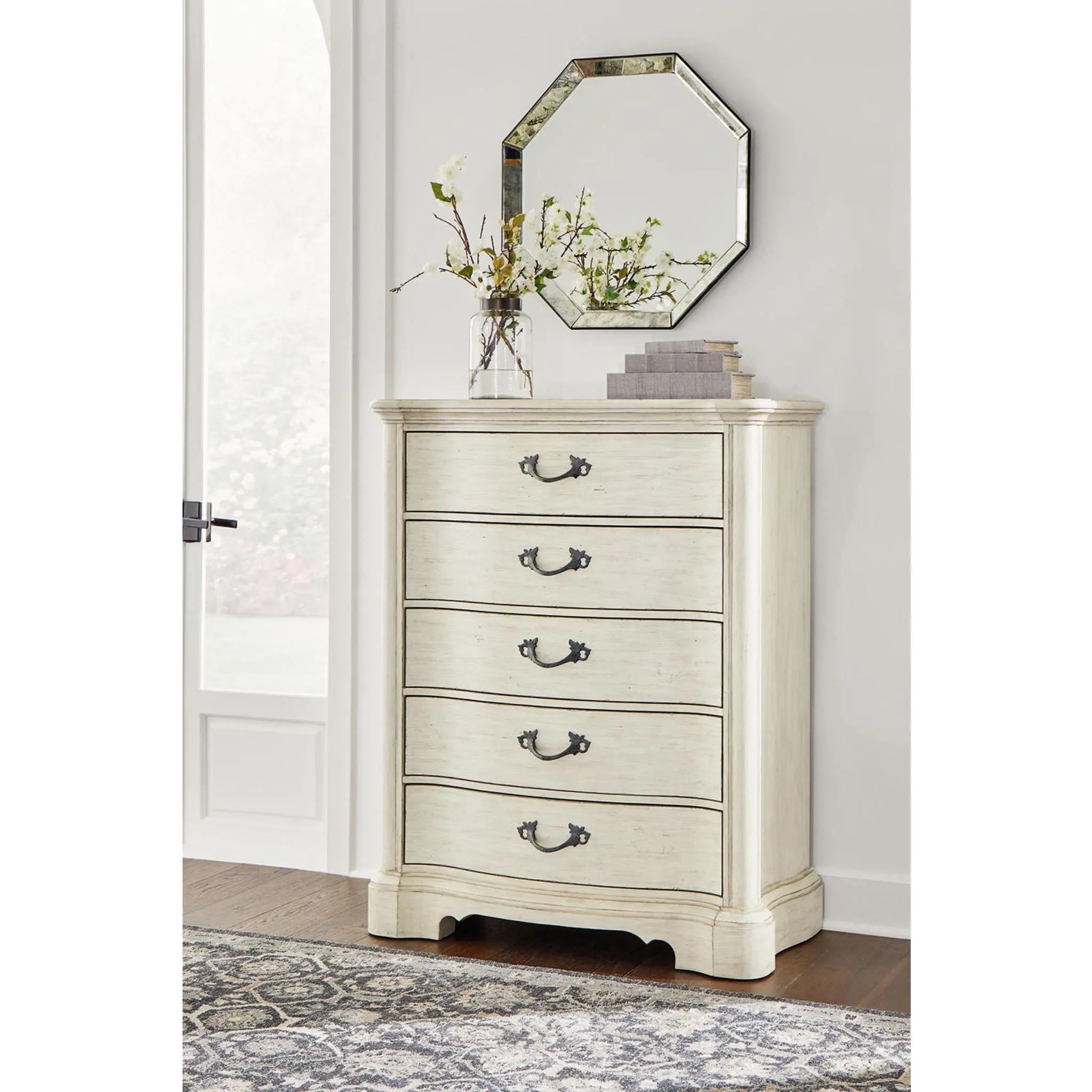 Arlendyne Chest - Antique White
