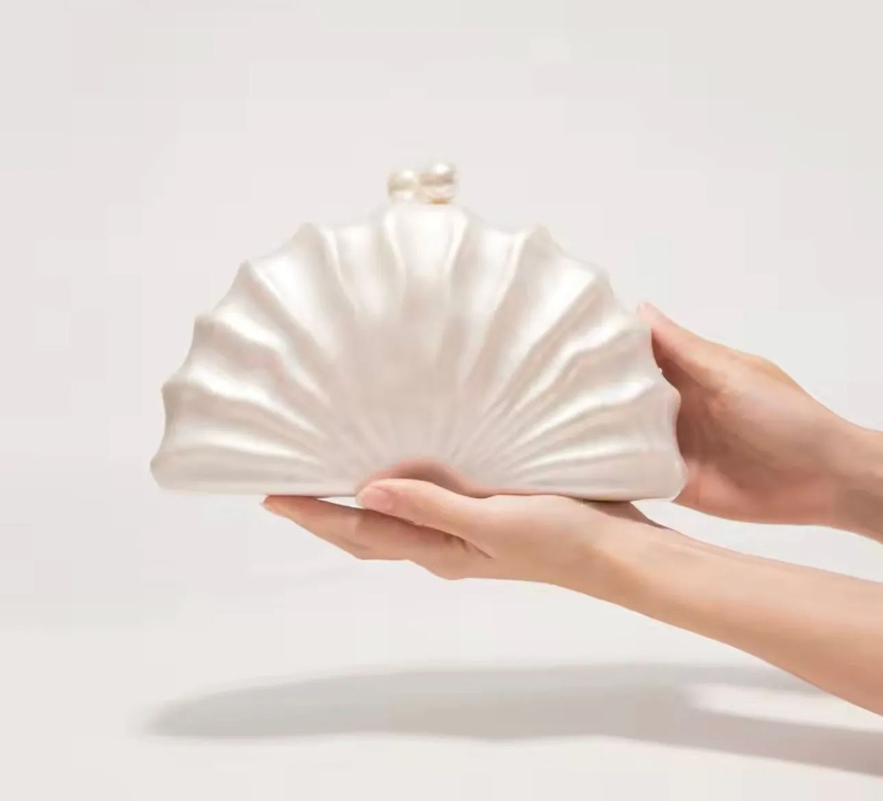 Pearly Shell Clutch Bag