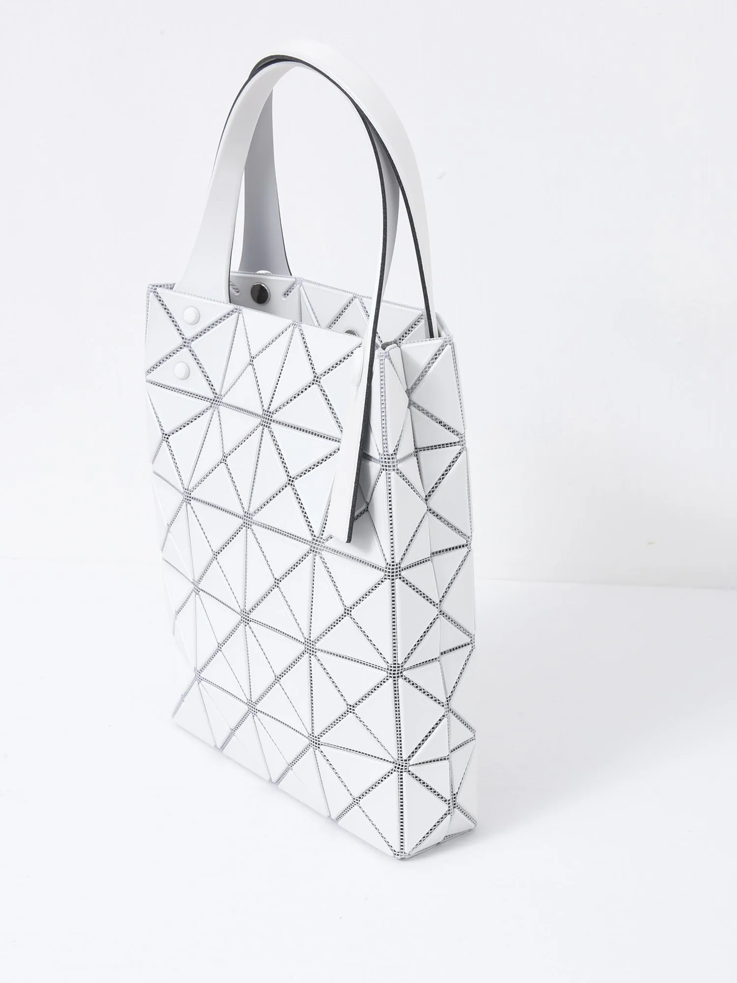 PRISM PLUS_01-WHITE_BB46AG521