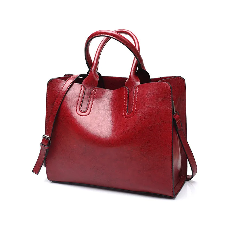 The Emelia Messenger Tote