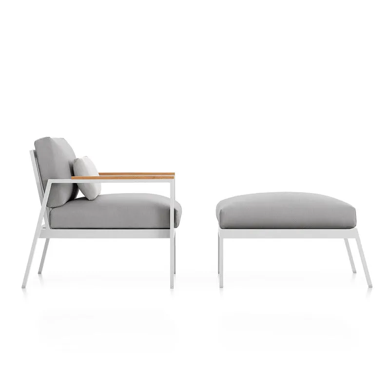 Timeless Club Chair